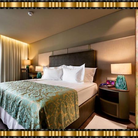 Hotel Jaguar Oporto - Airport To Hotel And City Center And Vice-Versa Is A Free And Continuous Shuttle Service From 7Am To 8Pm Zewnętrze zdjęcie
