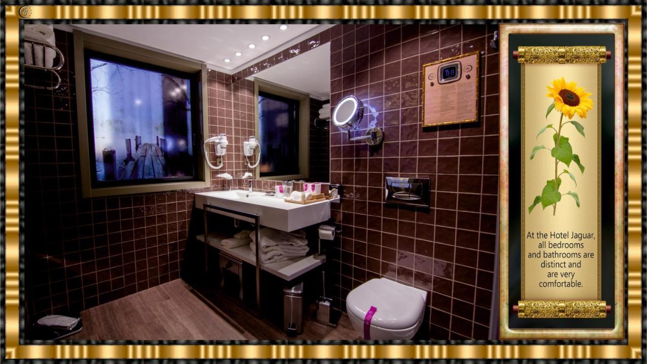 Hotel Jaguar Oporto - Airport To Hotel And City Center And Vice-Versa Is A Free And Continuous Shuttle Service From 7Am To 8Pm Zewnętrze zdjęcie