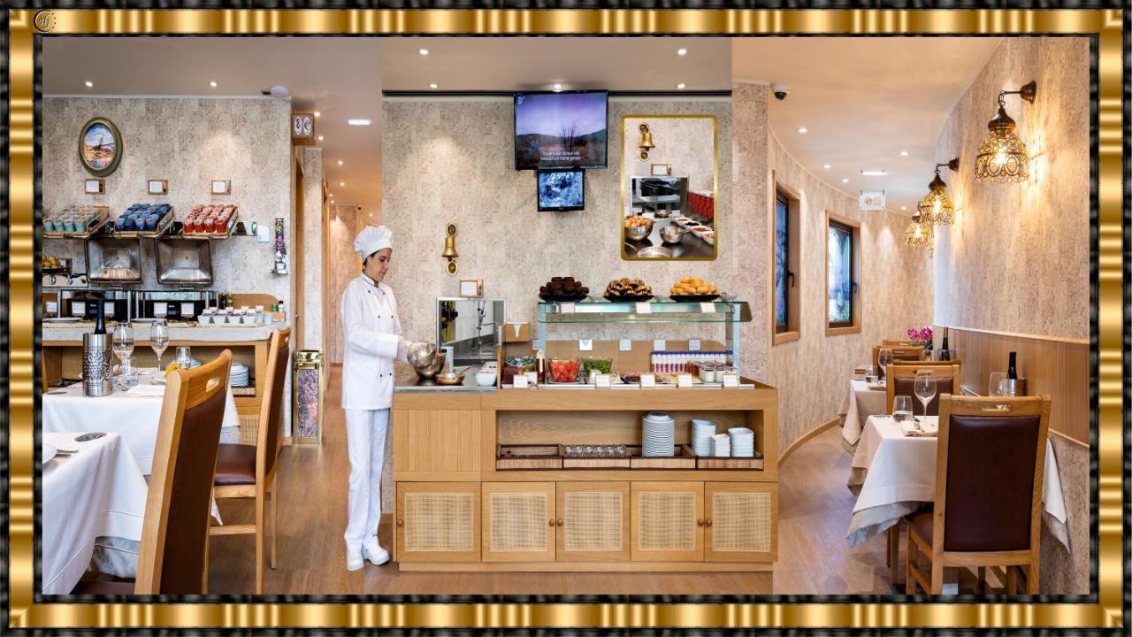 Hotel Jaguar Oporto - Airport To Hotel And City Center And Vice-Versa Is A Free And Continuous Shuttle Service From 7Am To 8Pm Zewnętrze zdjęcie